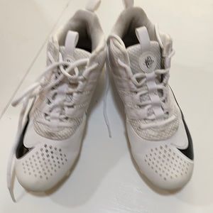 Nike high top lacrosse cleats youth size 5.5